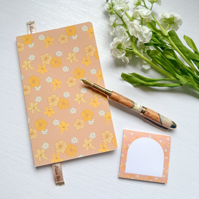 Nuʻuanu Garden Stationery Set